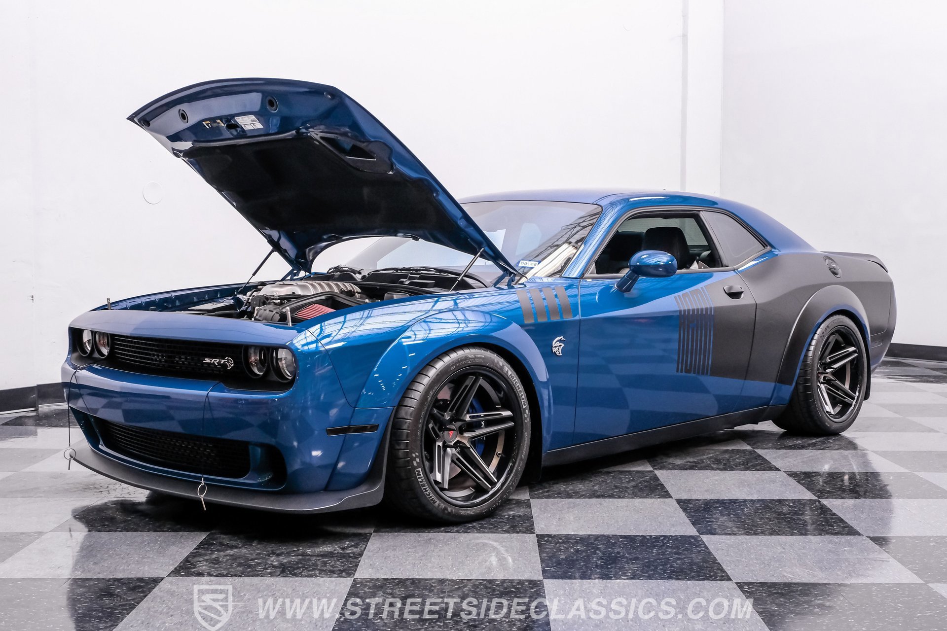 Used 2022 Dodge Challenger SRT Hellcat image 34