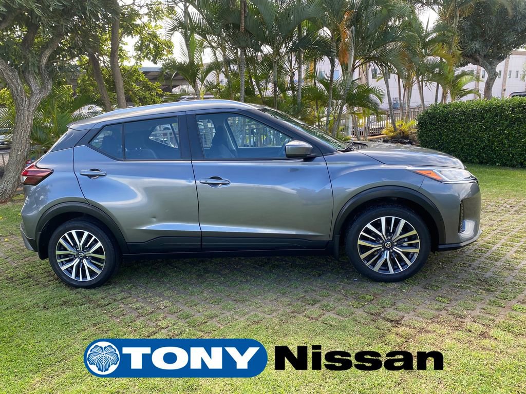Certified 2021 Nissan Kicks SV image 8