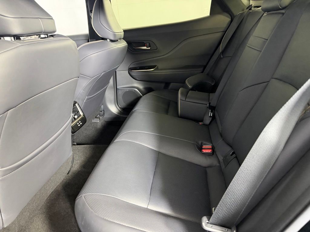 Used 2025 Toyota Crown XLE image 25