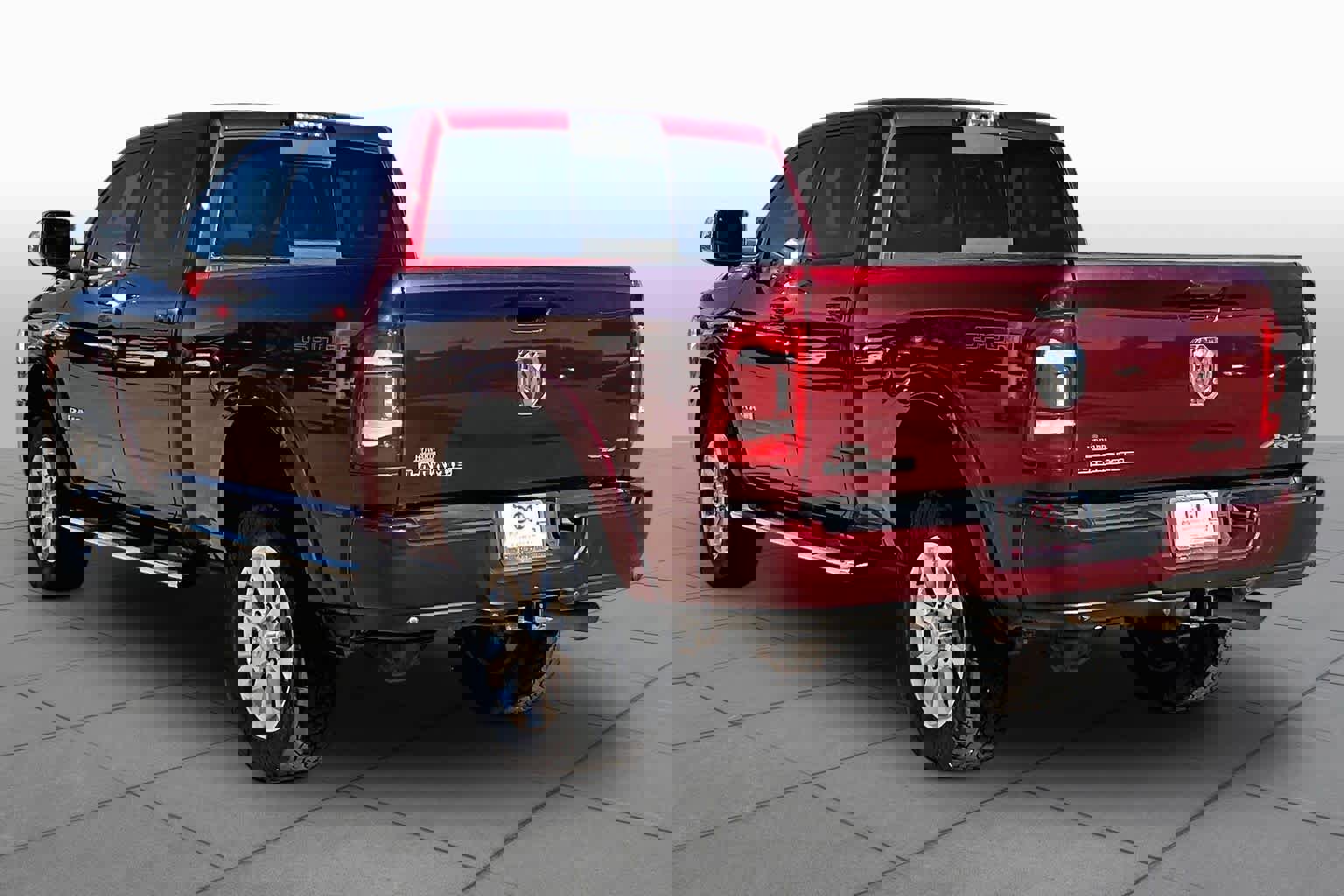 Used 2019 RAM 2500 Laramie AWD/4WD image 12