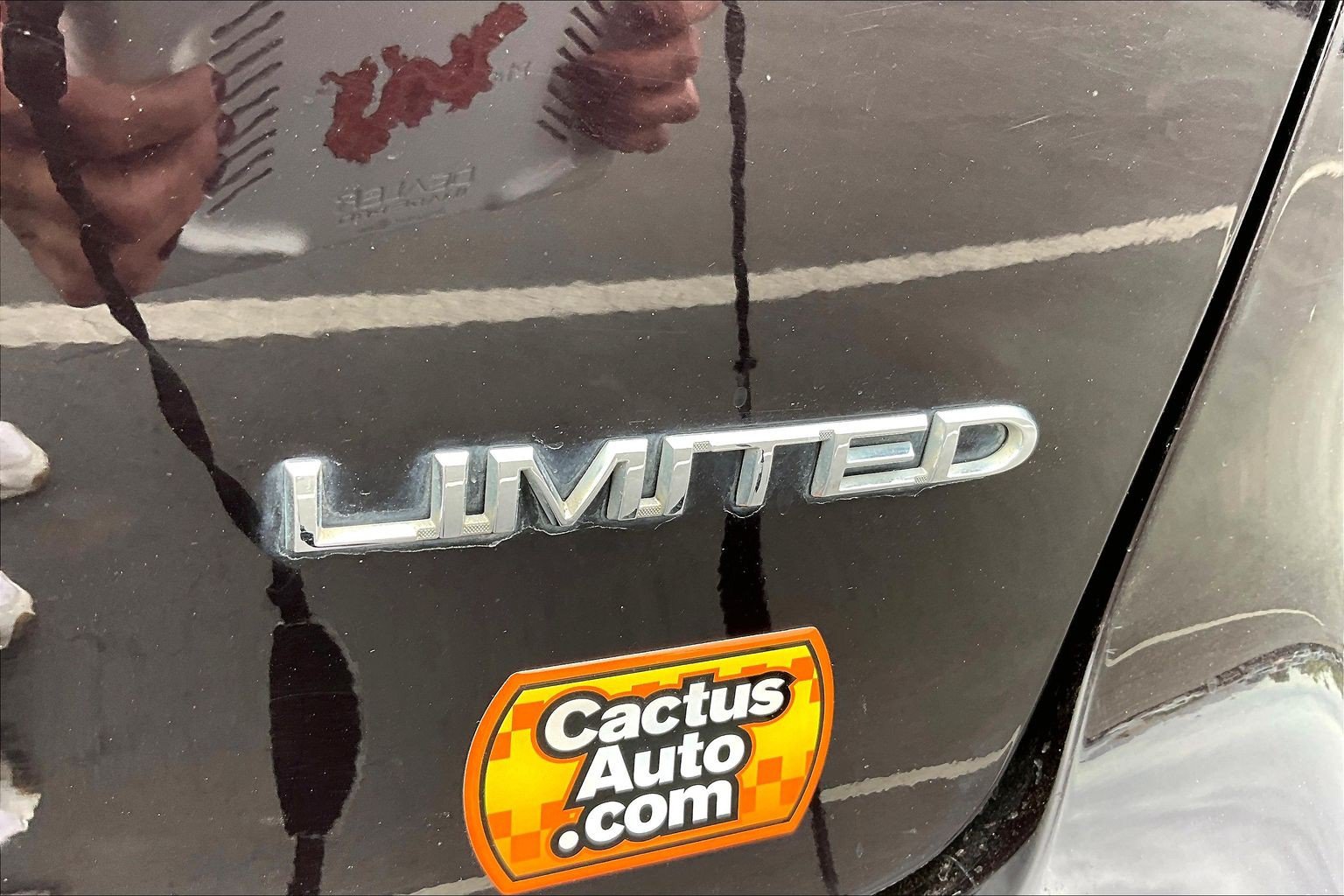 Used 2019 Chrysler Pacifica Limited w/ Advanced Safetytec Group FWD image 31