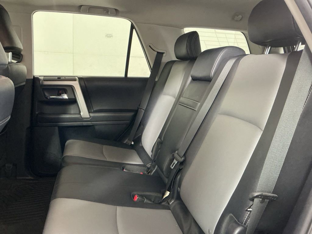 Used 2022 Toyota 4Runner SR5 Premium w/ Moonroof Package RWD image 26