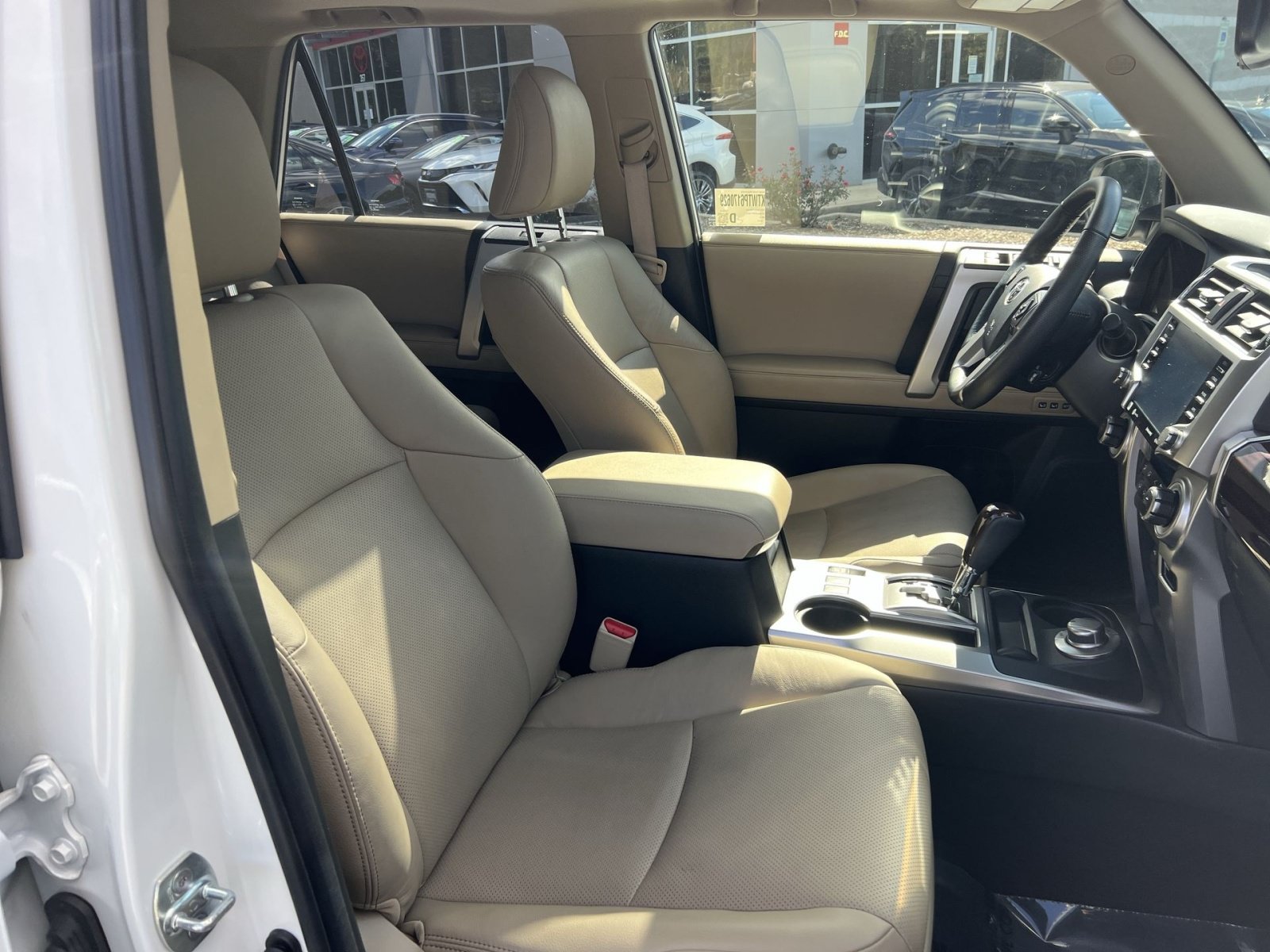 Used 2023 Toyota 4Runner Limited AWD/4WD image 27