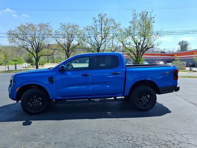 Used 2025 Ford Ranger XLT w/ Black Appearance Package AWD/4WD image 35