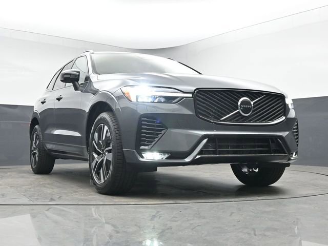 New 2026 Volvo XC60 B5 Core w/ Climate Package image 36
