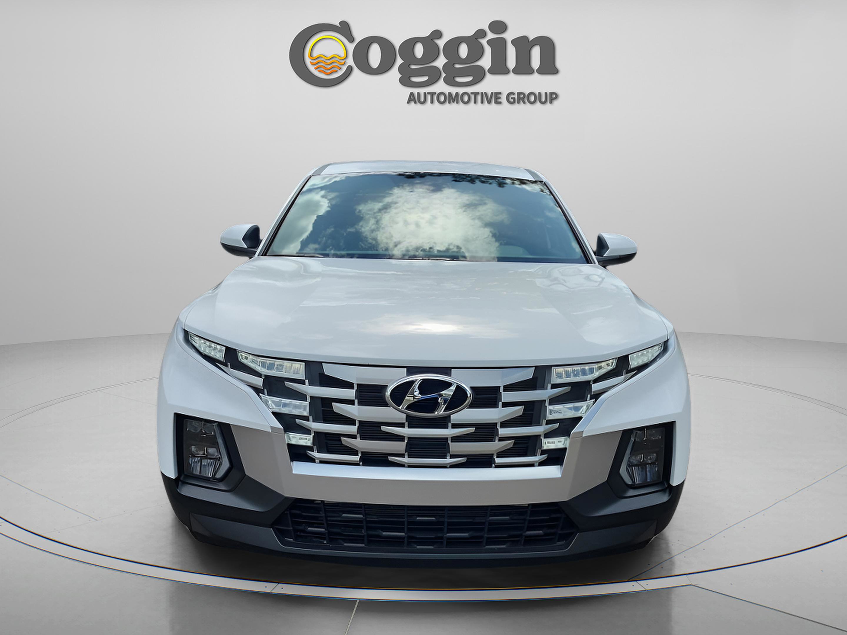 Certified 2024 Hyundai Santa Cruz SE image 8