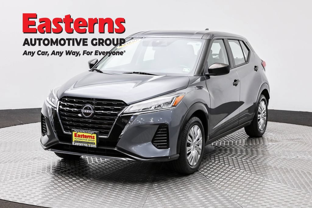 Used 2024 Nissan Kicks S FWD image 1