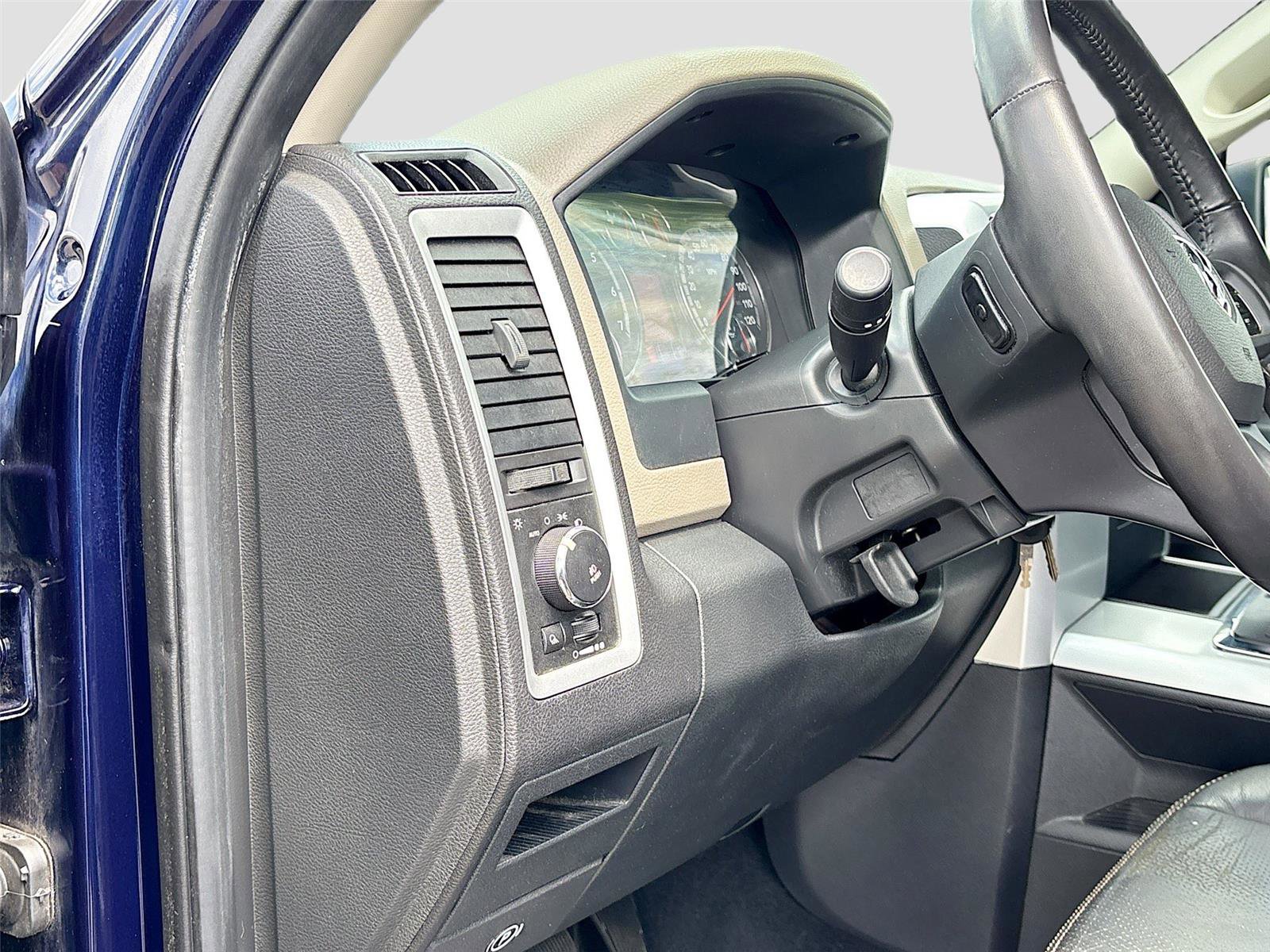 Used 2012 RAM 1500 Big Horn image 10