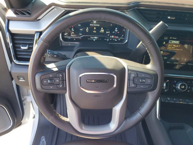 Used 2025 GMC Sierra 2500 Denali w/ Denali Reserve Package AWD/4WD image 18