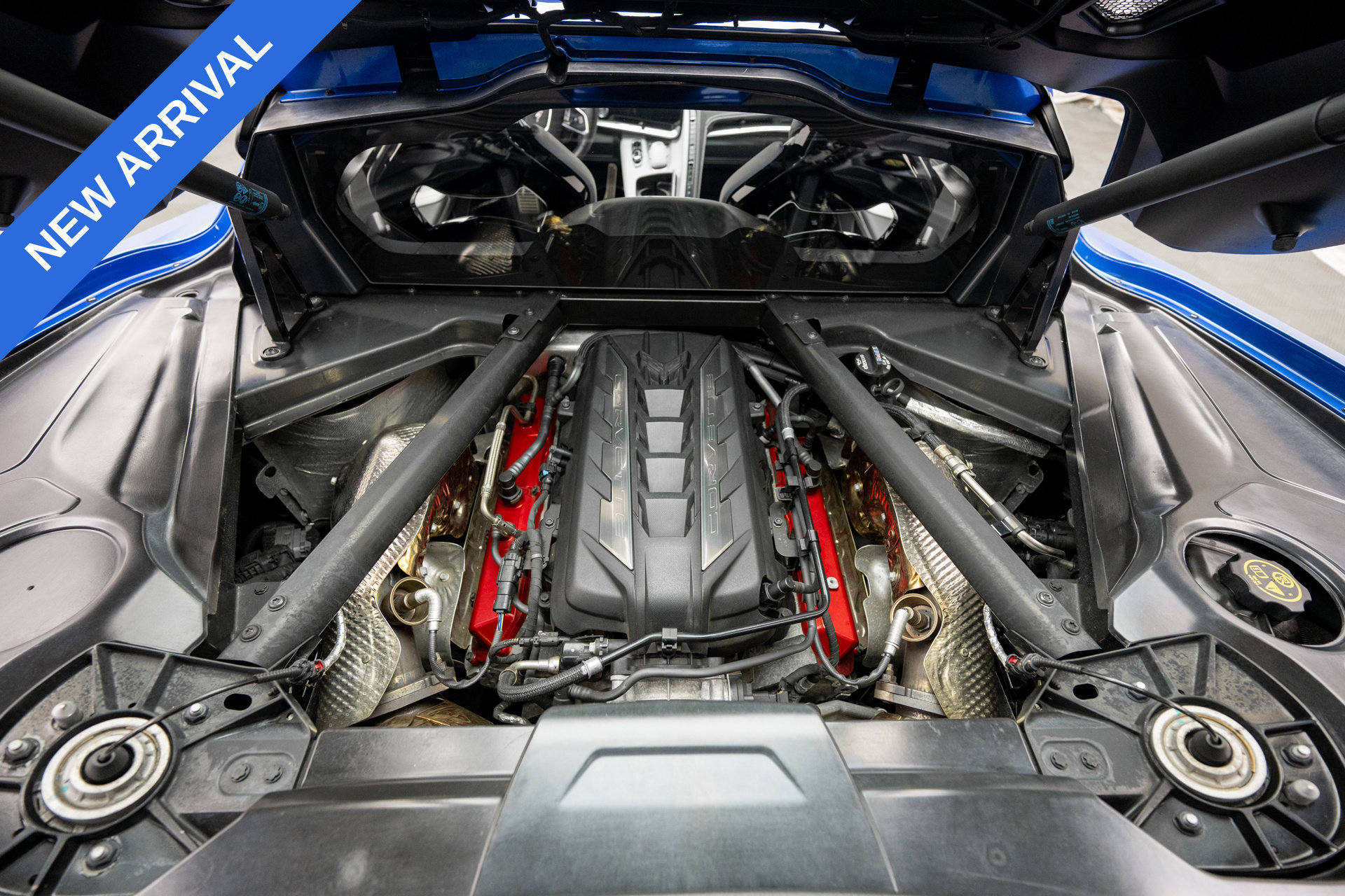 Used 2020 Chevrolet Corvette Stingray Preferred Cpe w/ 2LT Preferred Equipment Group RWD image 41