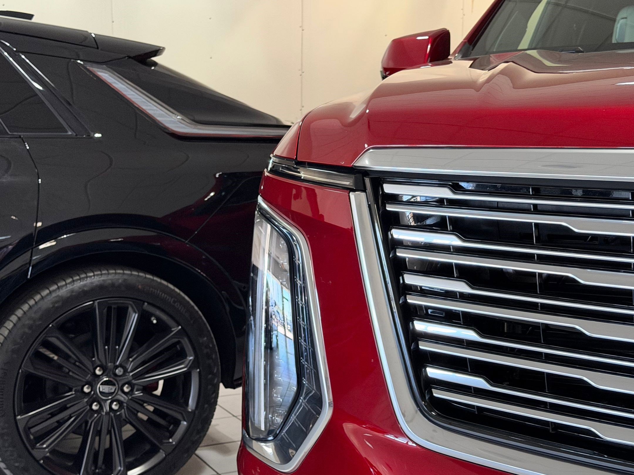 New 2025 Cadillac Escalade Premium Luxury Platinum AWD/4WD image 7