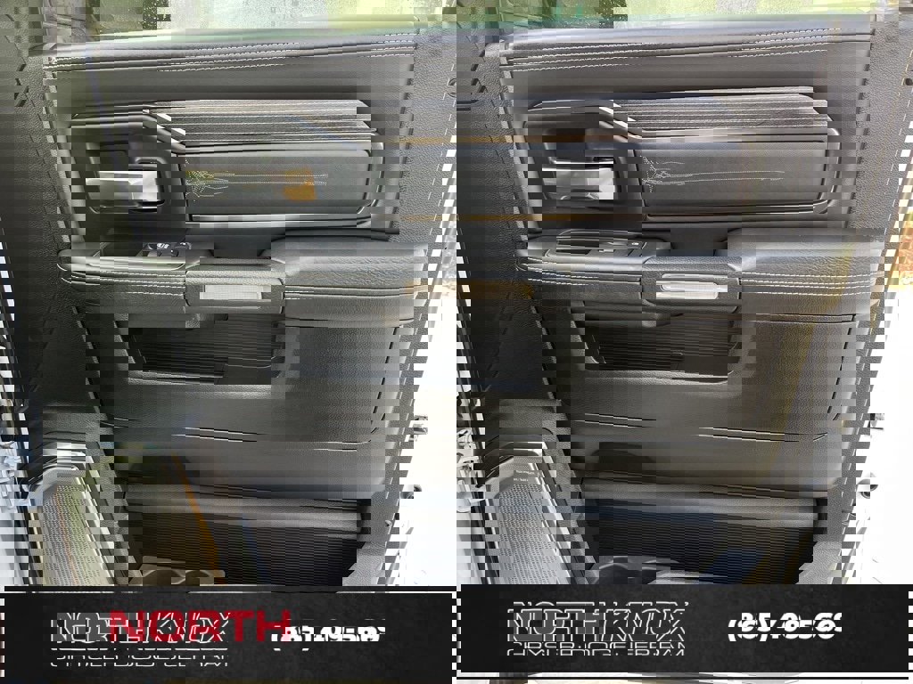 Used 2019 RAM 3500 Limited image 28