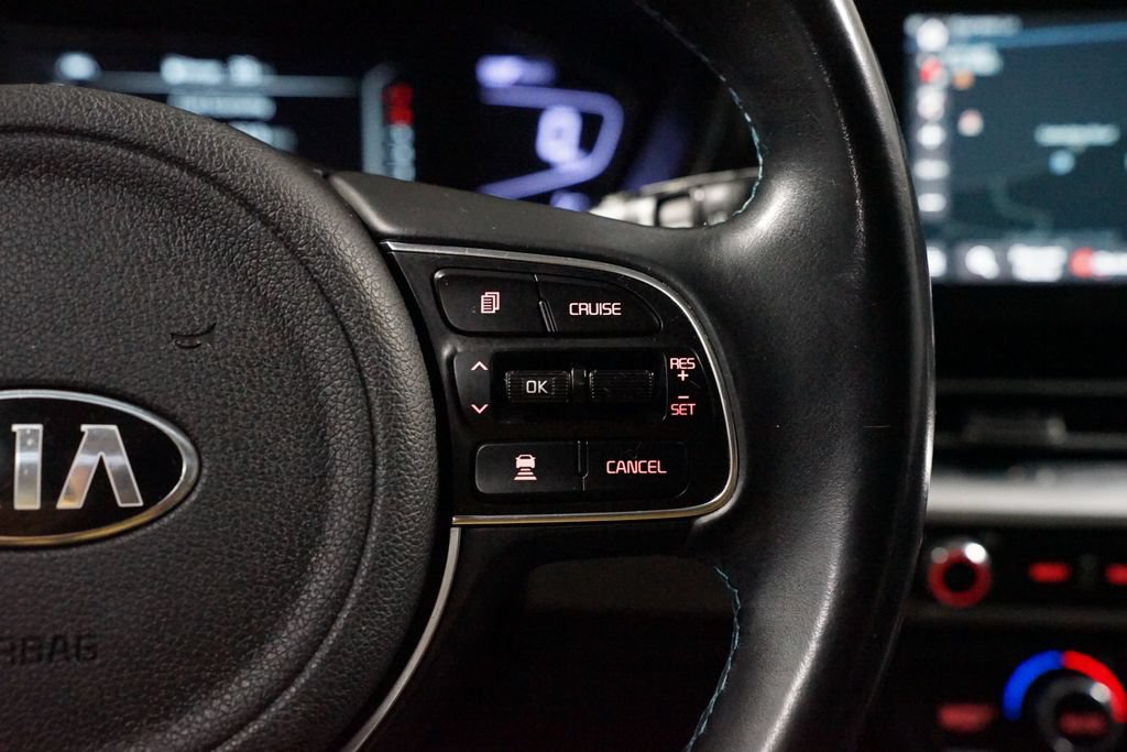 Used 2020 Kia Niro FWD image 13
