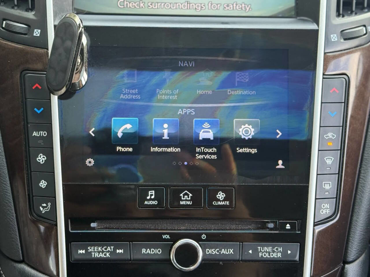 Used 2018 INFINITI Q50 Luxe w/ Essential Package (3.0T Luxe) image 13