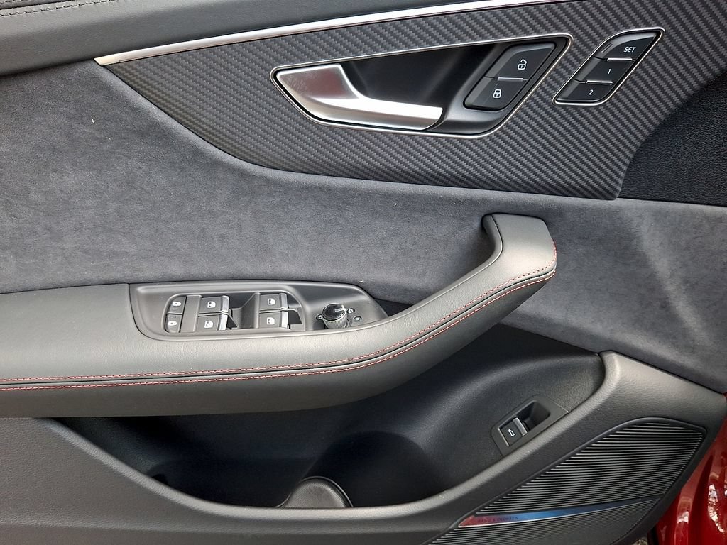 New 2026 Audi SQ8 Prestige AWD/4WD image 10