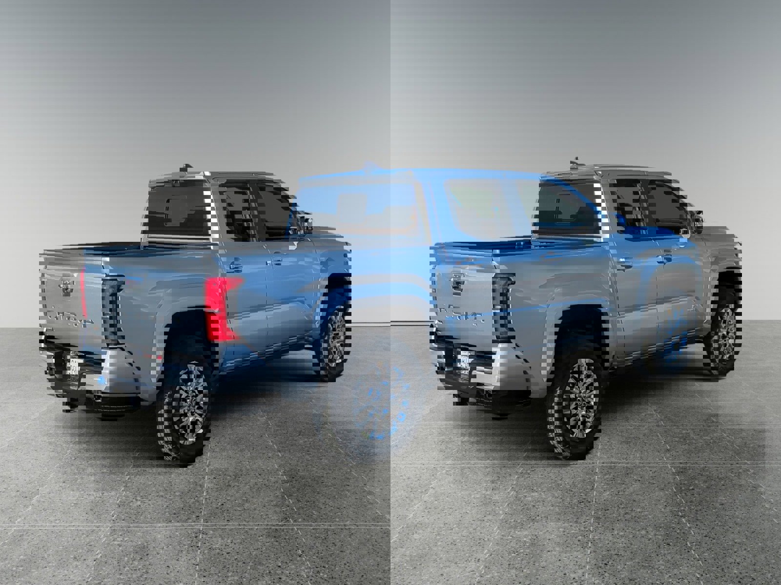 Used 2024 Toyota Tacoma Limited image 5