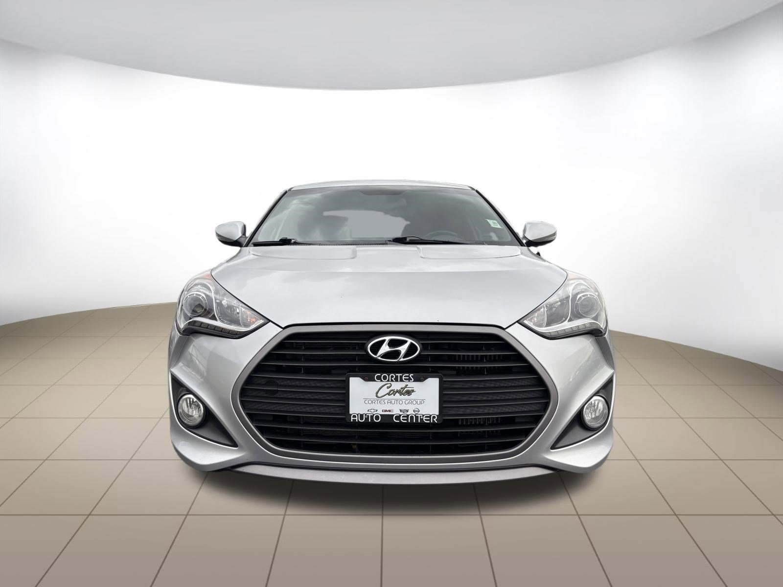 Used 2016 Hyundai Veloster Turbo image 2