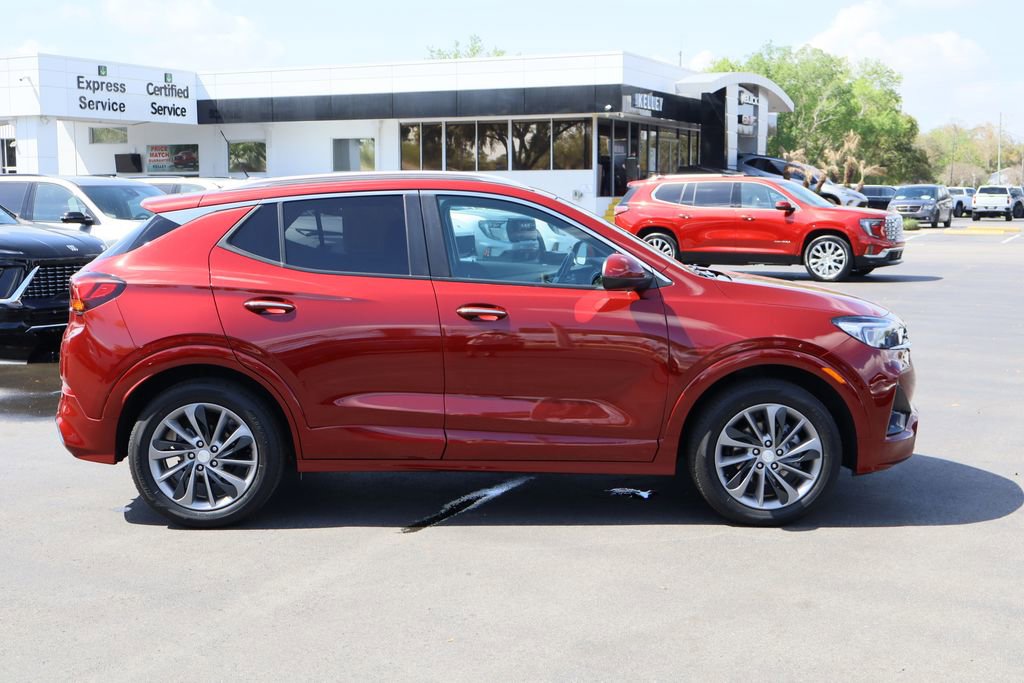 Used 2023 Buick Encore GX Select w/ Sport Touring Package image 9