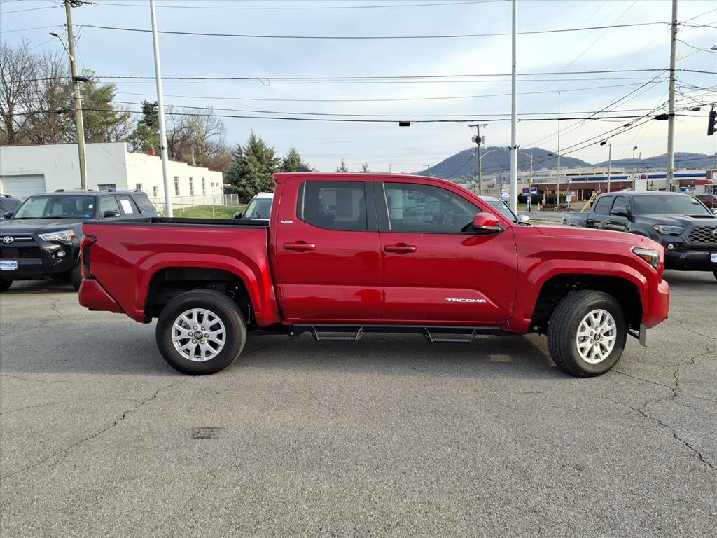 Used 2024 Toyota Tacoma SR5 image 3
