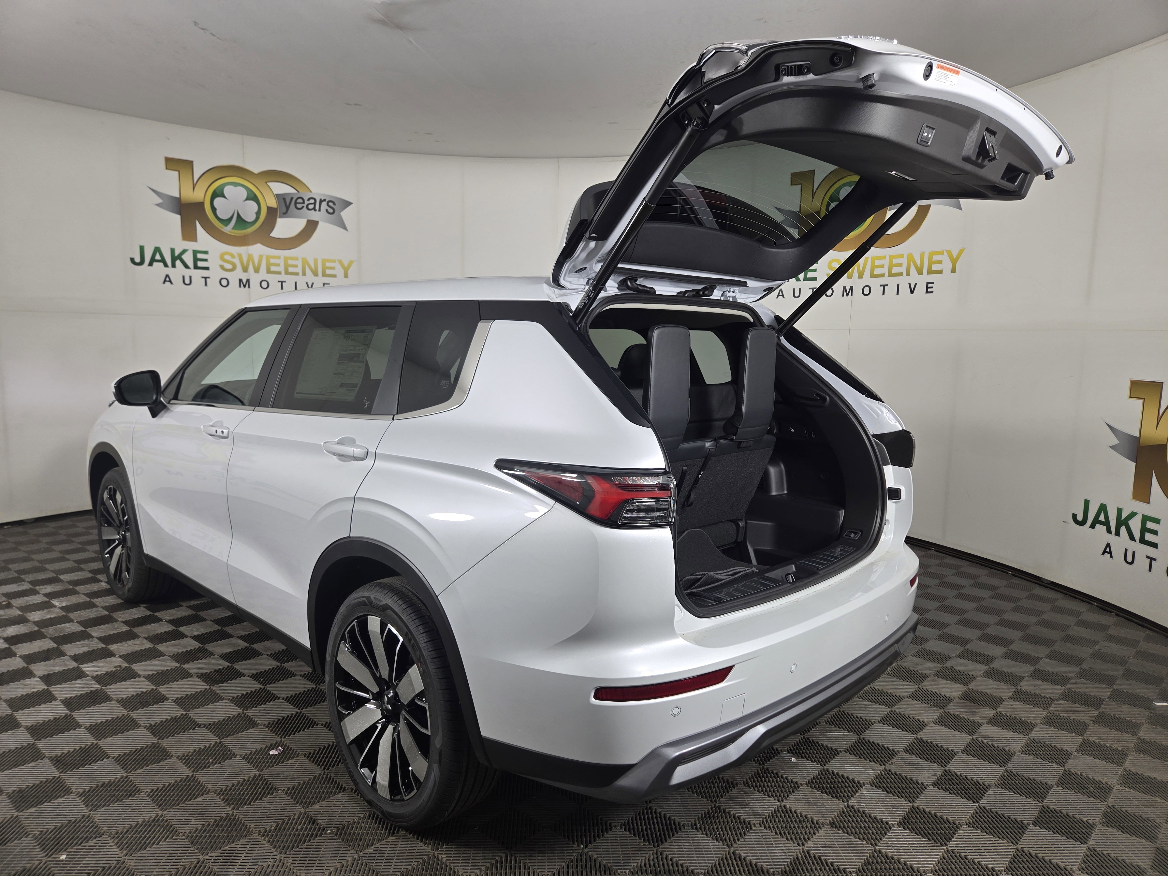 New 2026 Mitsubishi Outlander SE AWD/4WD image 30
