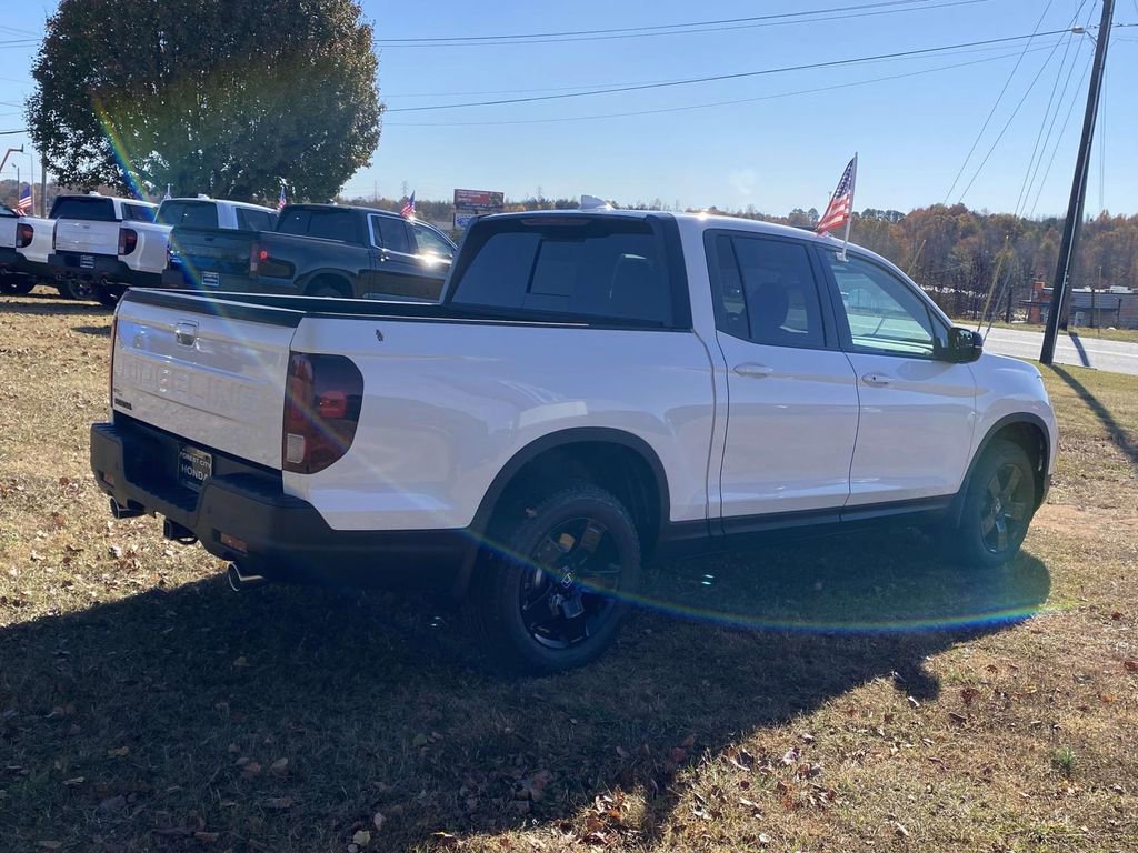 New 2026 Honda Ridgeline Black Edition image 5