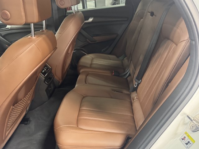 Used 2019 Audi Q5 Premium Plus w/ Convenience Package AWD/4WD image 37