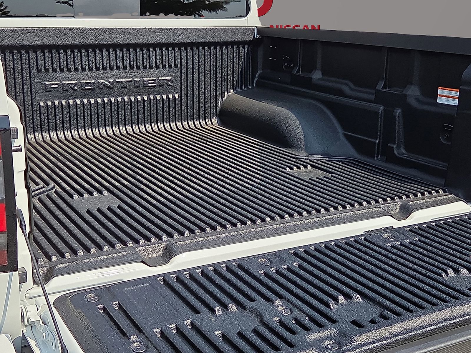 New 2026 Nissan Frontier SV w/ Tow Package AWD/4WD image 9