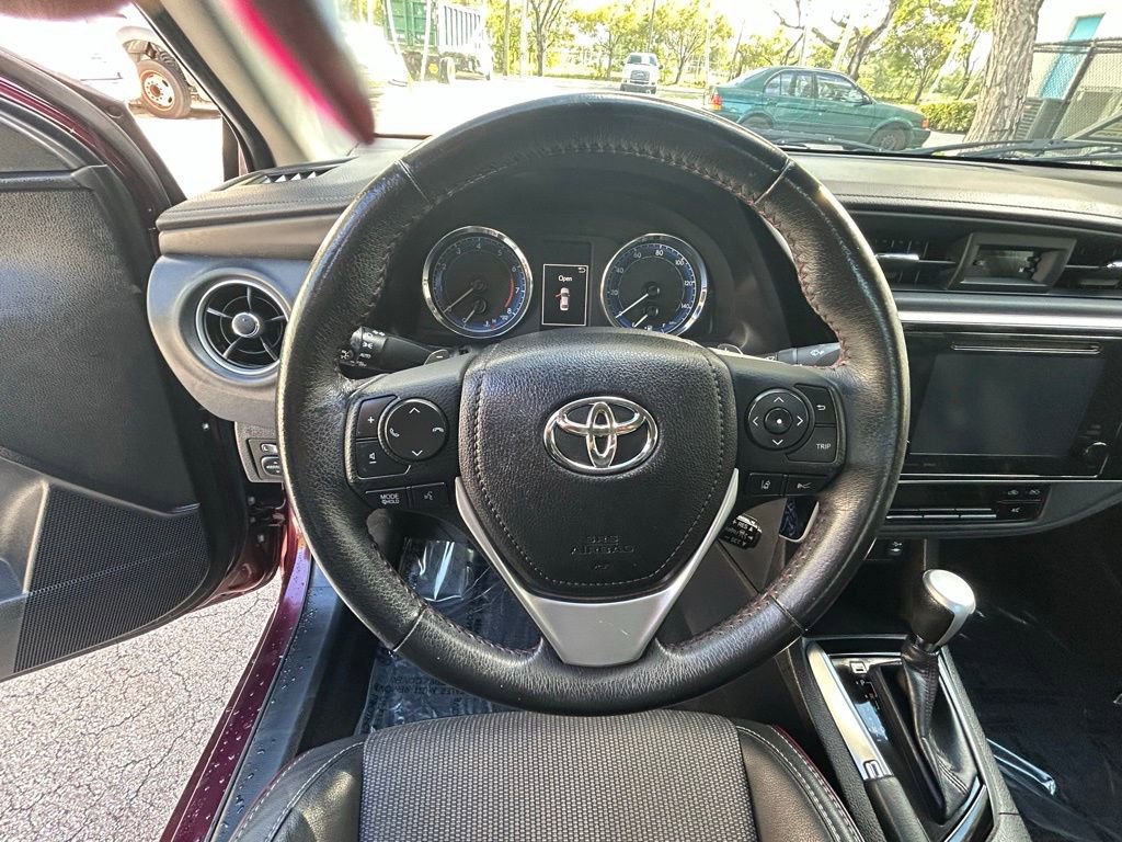 Used 2017 Toyota Corolla SE 50th Anniversary image 19