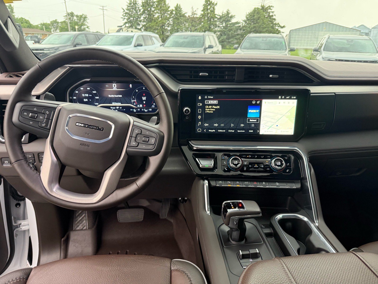 Used 2025 GMC Sierra 1500 Denali w/ Denali Reserve Package AWD/4WD image 15