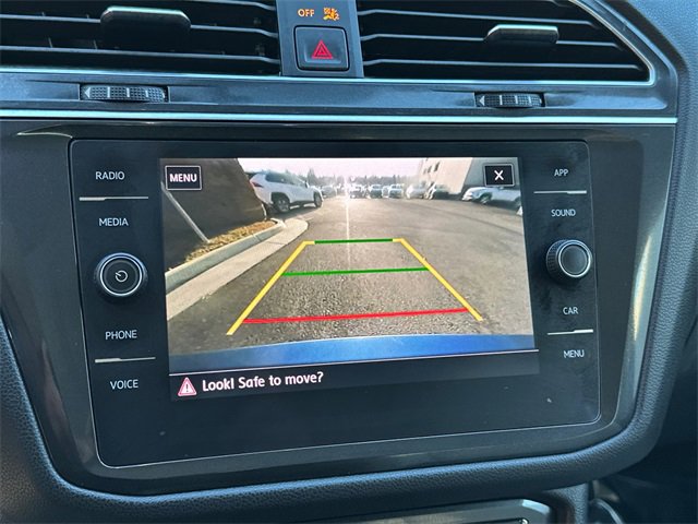 Used 2019 Volkswagen Tiguan SE w/ Panoramic Sunroof Package image 31