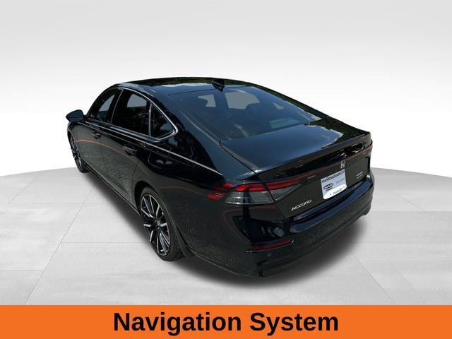 Used 2024 Honda Accord Touring image 3