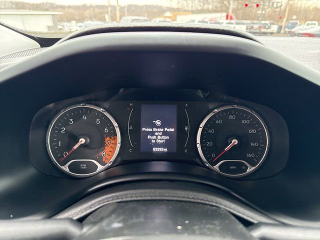 Used 2017 Jeep Renegade Latitude w/ Cold Weather Group image 29