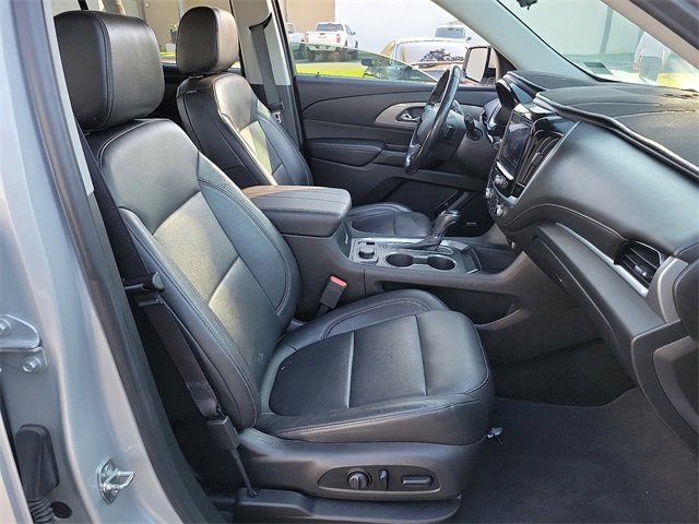 Used 2020 Chevrolet Traverse RS w/ LPO, 'HIT The Road' Package image 17