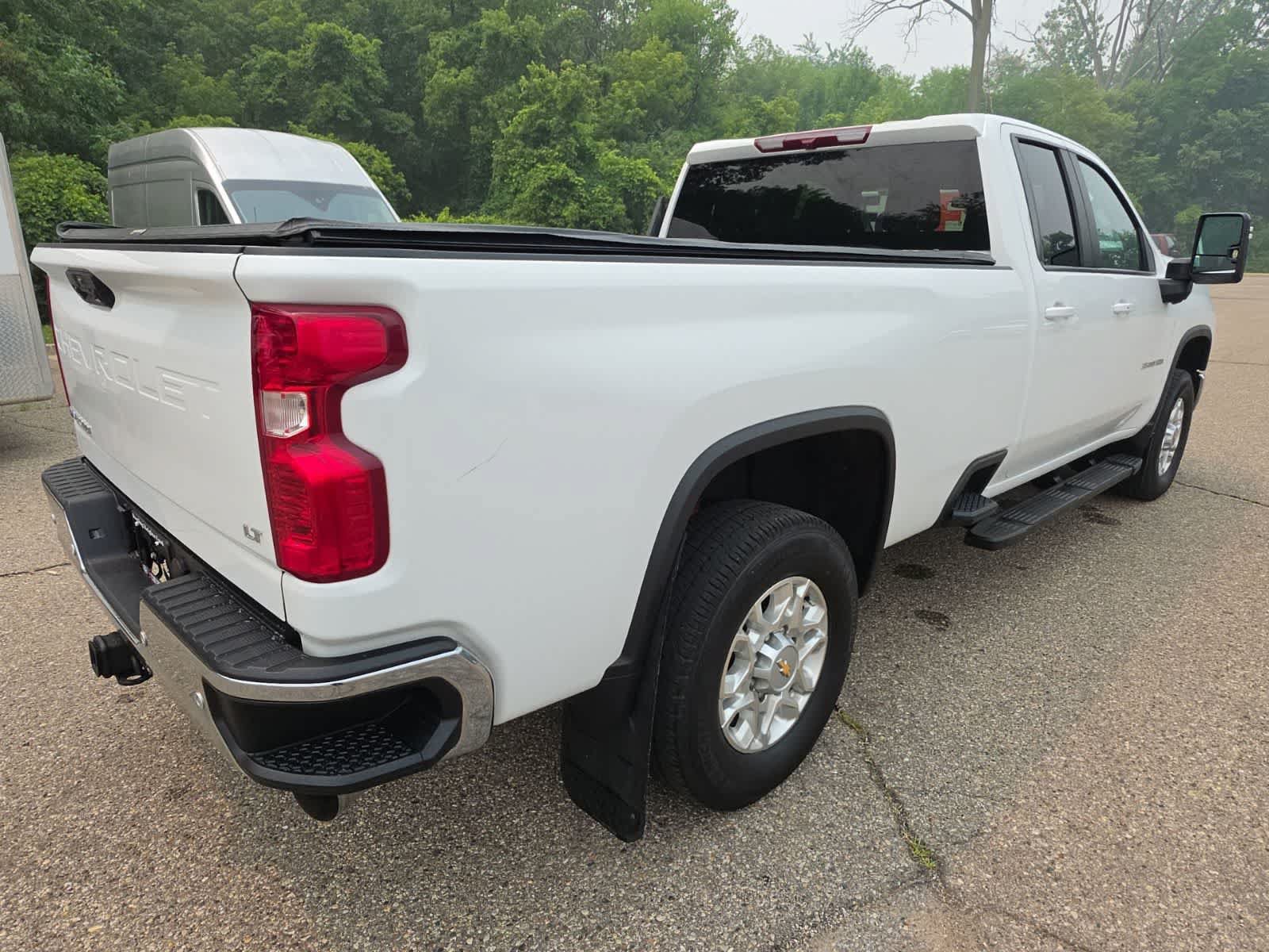 Used 2024 Chevrolet Silverado 3500 LT w/ True North Edition AWD/4WD image 7