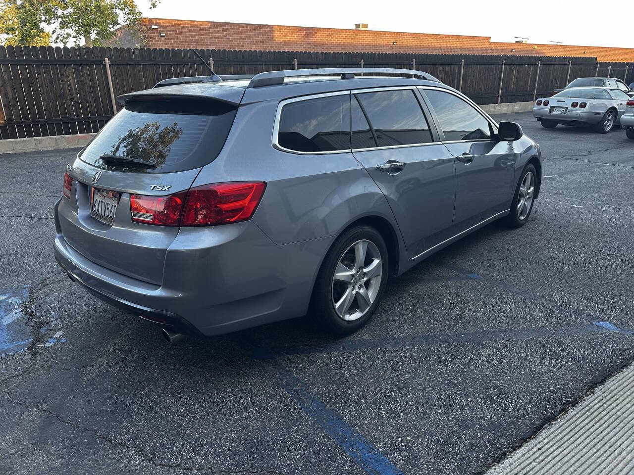Used 2012 Acura TSX Sport Wagon FWD image 4