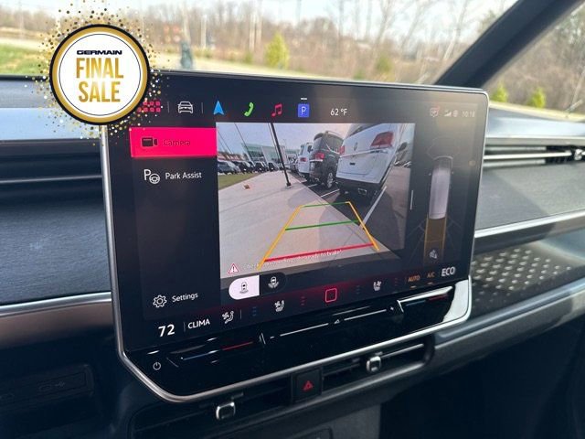 New 2025 Volkswagen ID. Buzz Pro S image 25