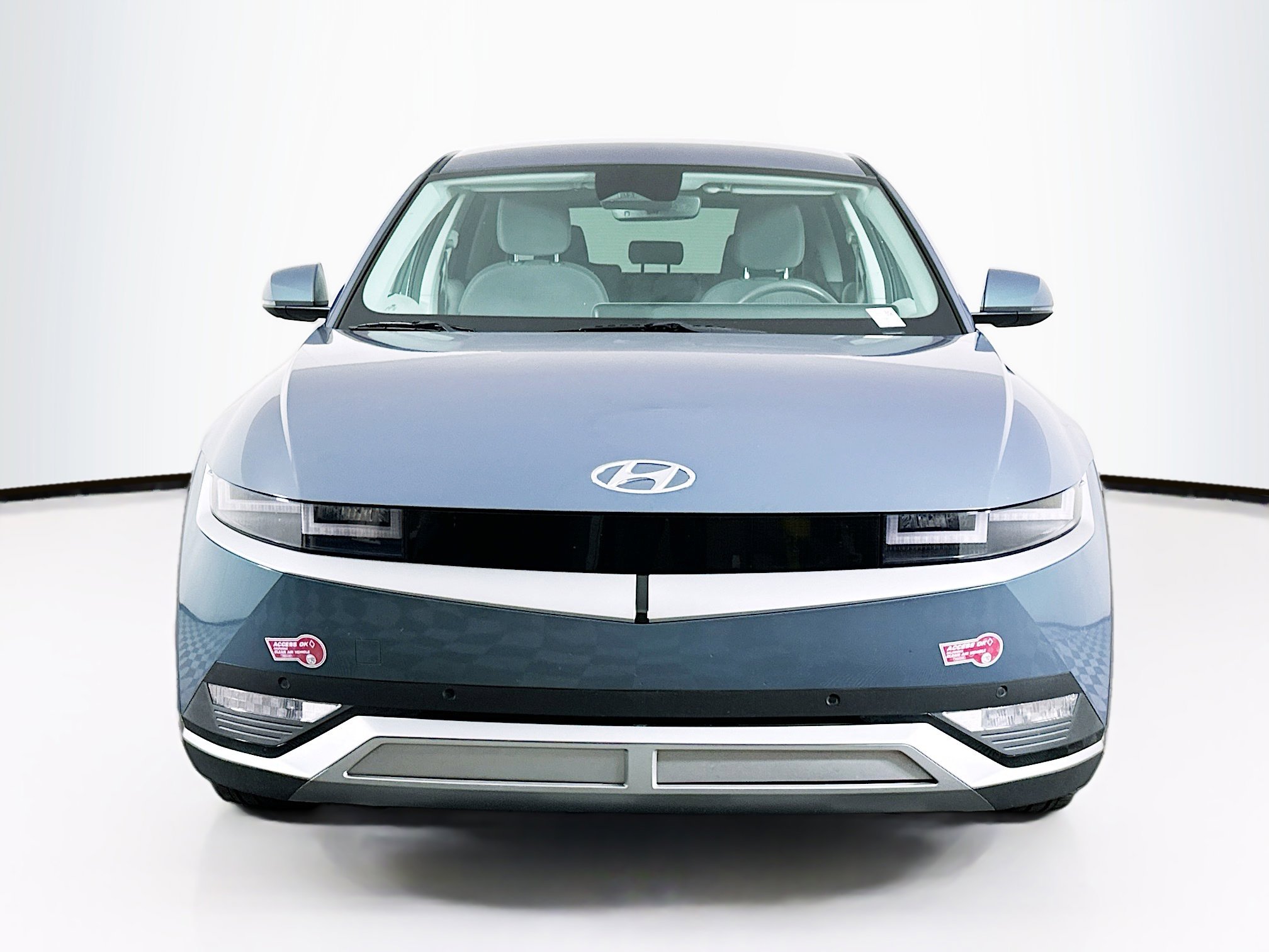 Used 2024 Hyundai Ioniq 5 SEL RWD image 2