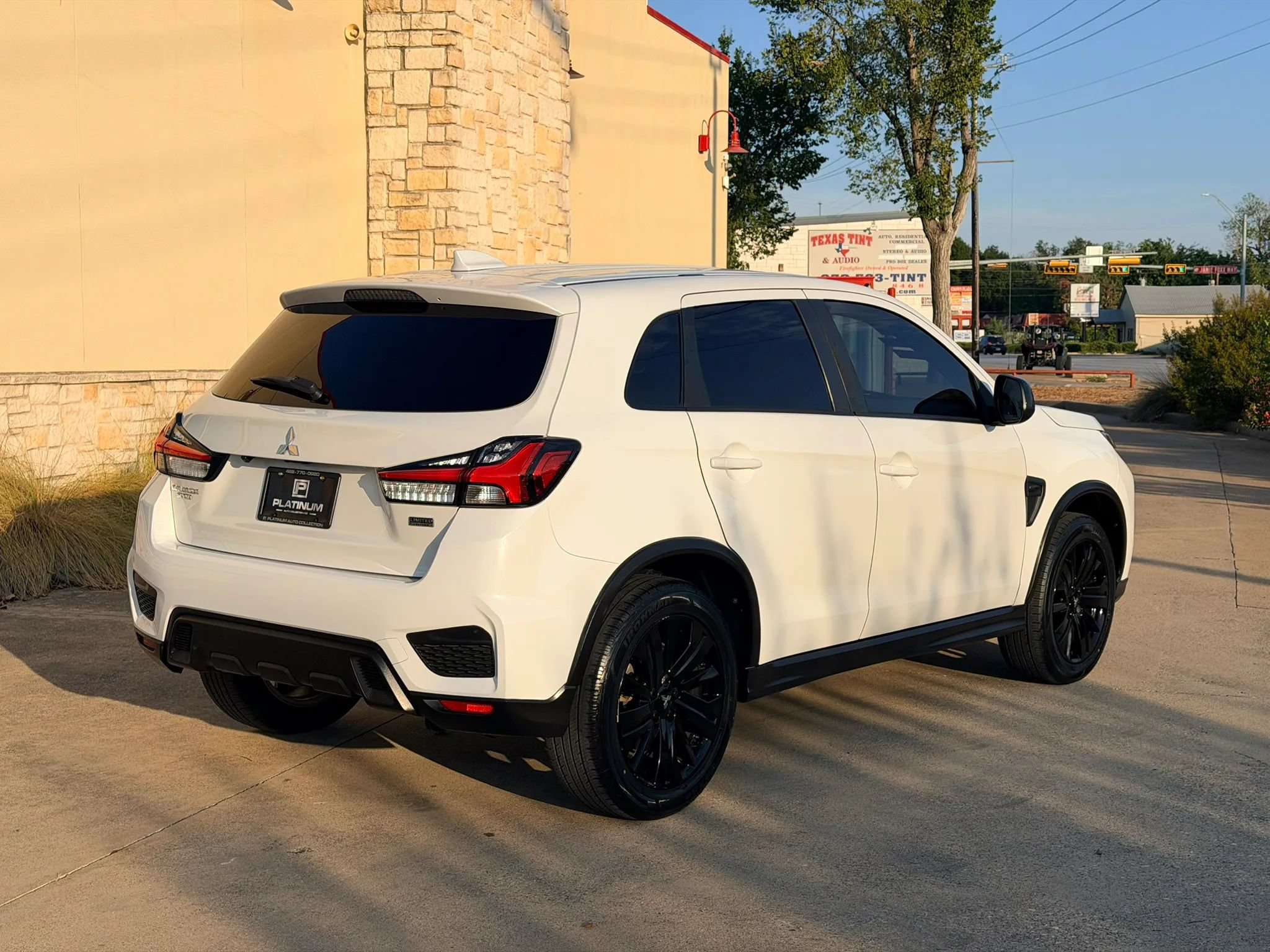 Used 2021 Mitsubishi Outlander Sport LE FWD image 5