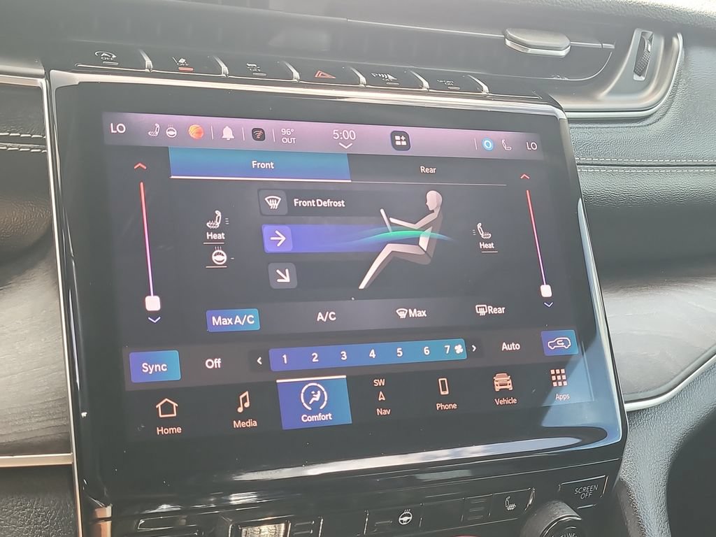 Certified 2021 Jeep Grand Cherokee L Limited RWD image 29