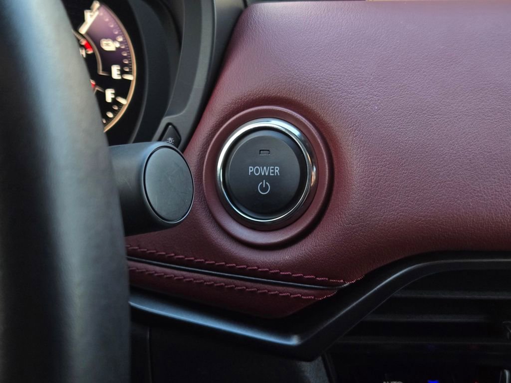 Certified 2025 MAZDA CX-70 Plug-In Hybrid w/ Premium Plus image 24