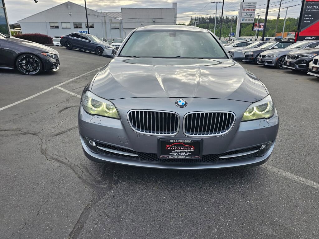 Used 2013 BMW 528i xDrive Sedan AWD/4WD image 8
