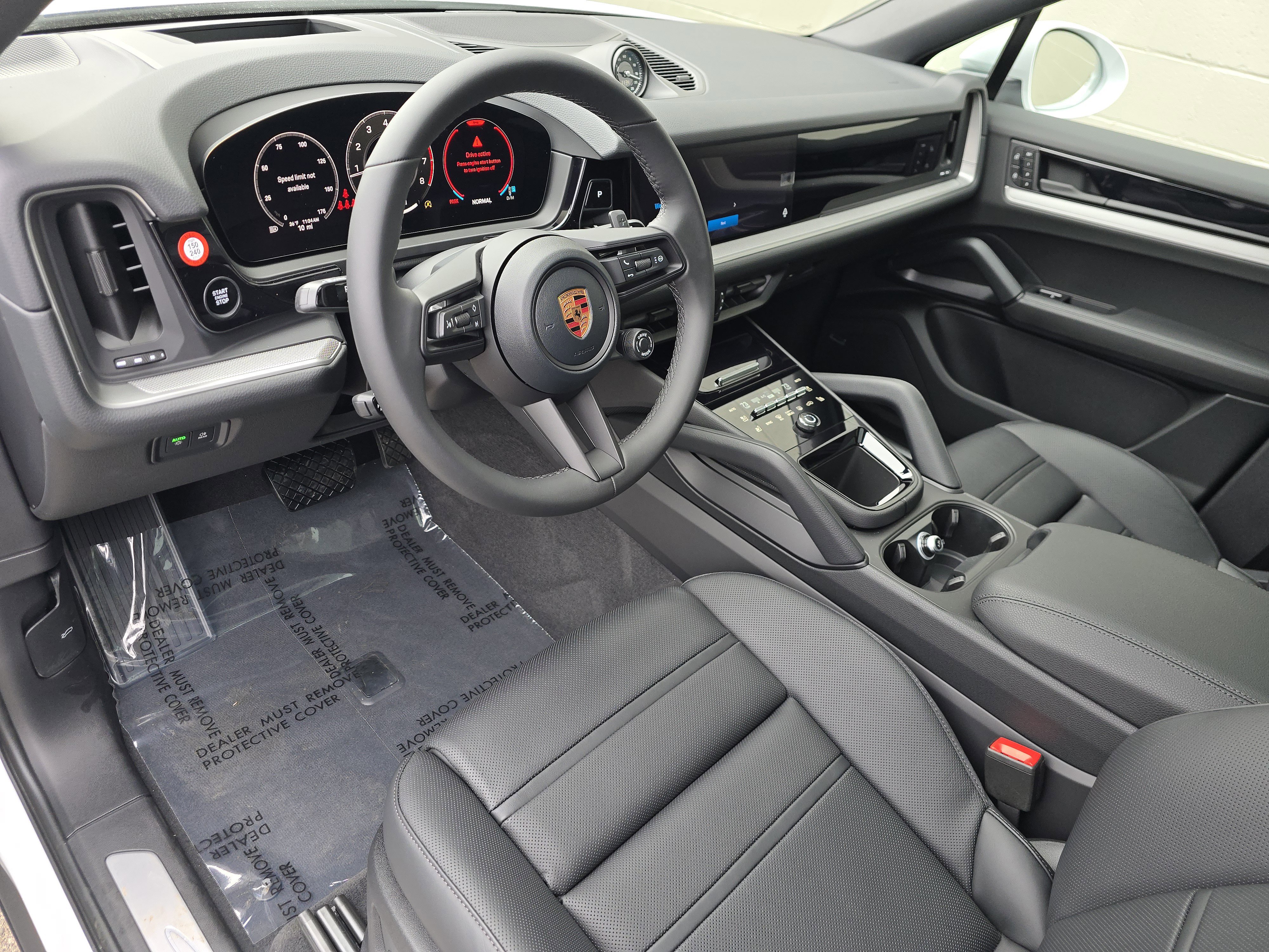 New 2026 Porsche Cayenne Coupe image 4