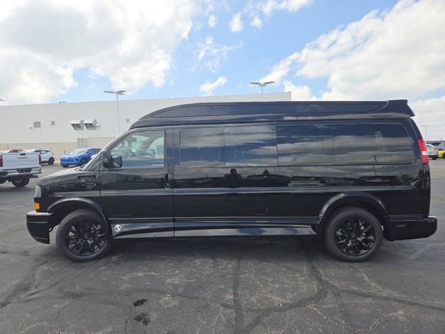 New 2026 GMC Savana 2500 Extended w/ Driver Convenience Package RWD image 29
