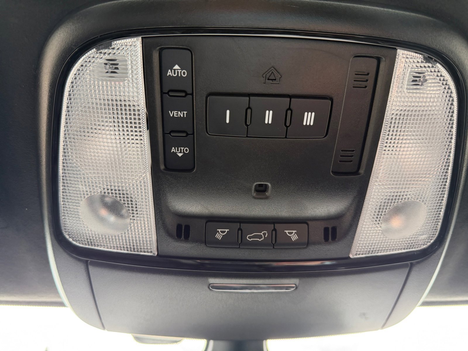 Used 2024 Dodge Durango R/T AWD/4WD image 19