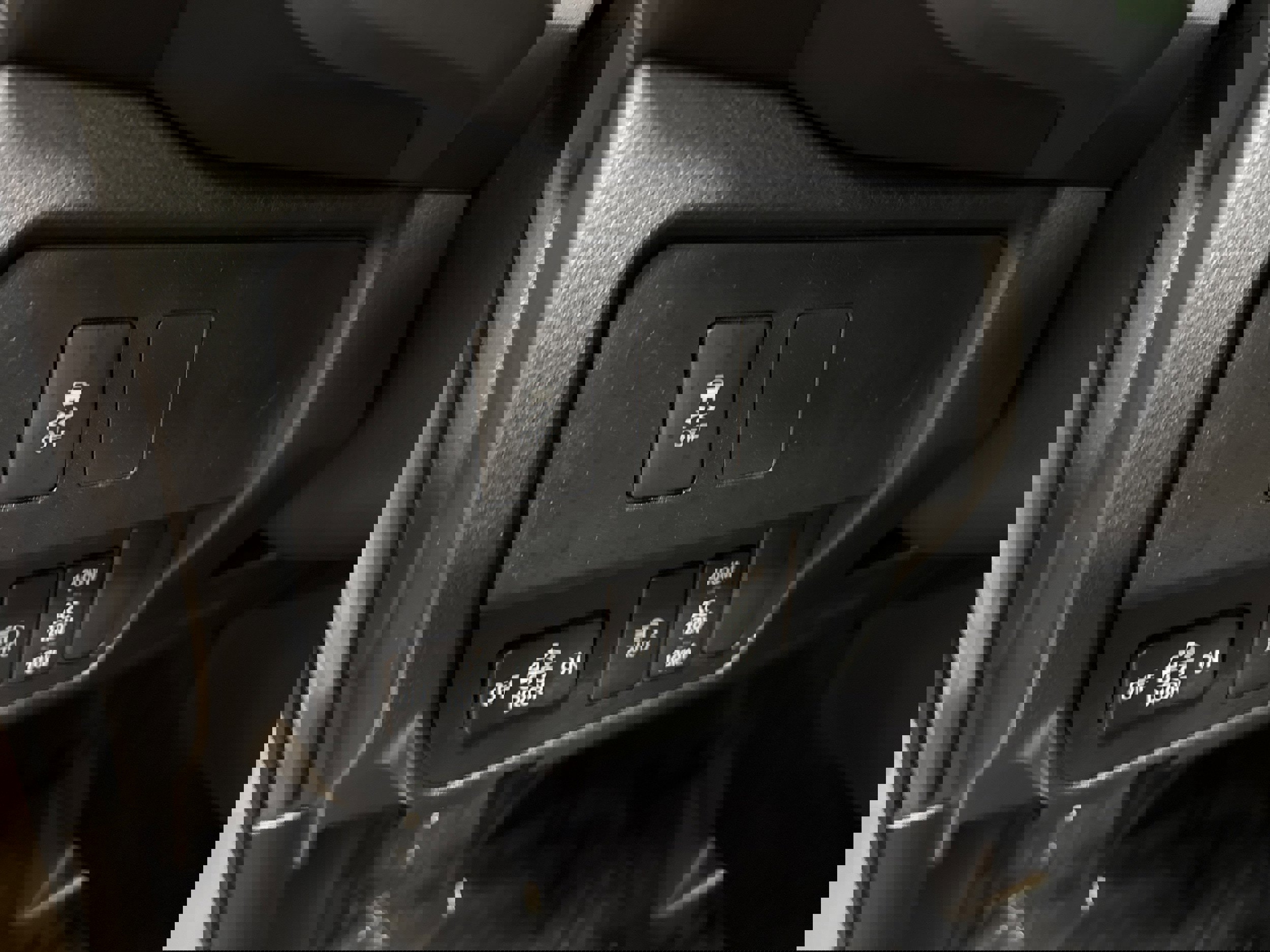 Used 2022 Toyota Tacoma TRD Off-Road image 39