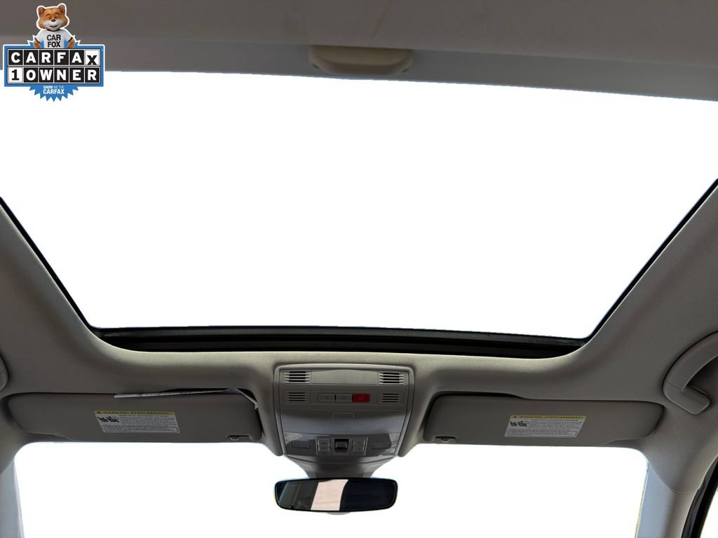 Used 2024 Volkswagen Jetta SE FWD image 11