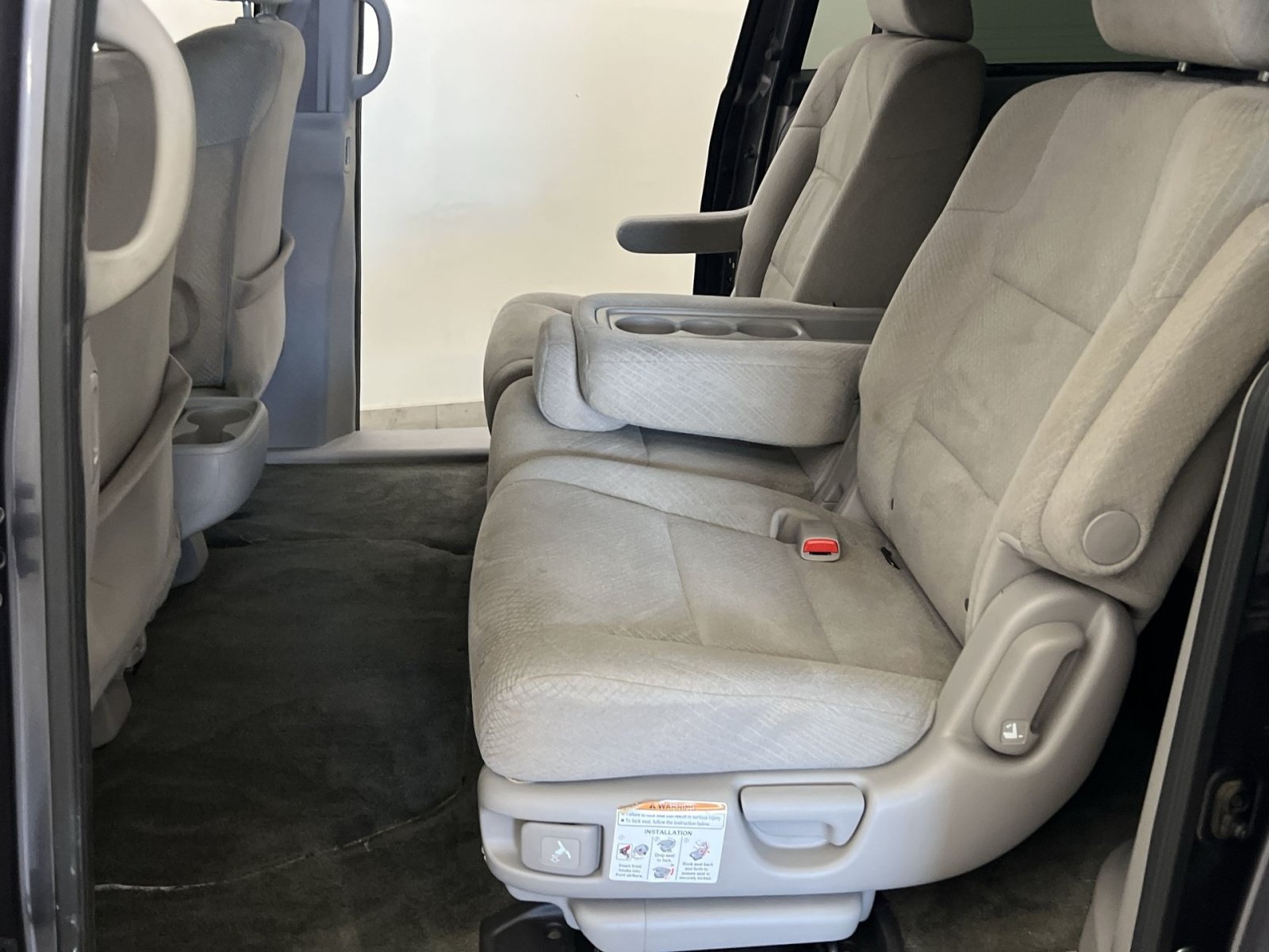 Used 2016 Honda Odyssey SE image 24