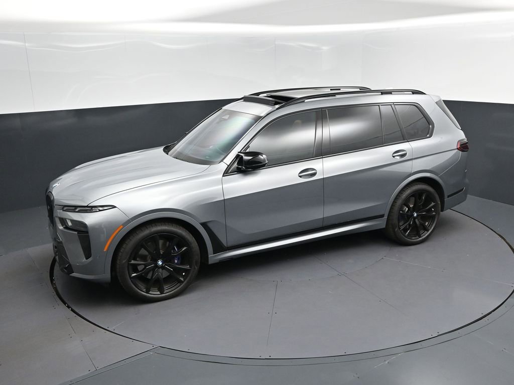 Used 2025 BMW X7 M60i w/ Executive Package AWD/4WD image 31