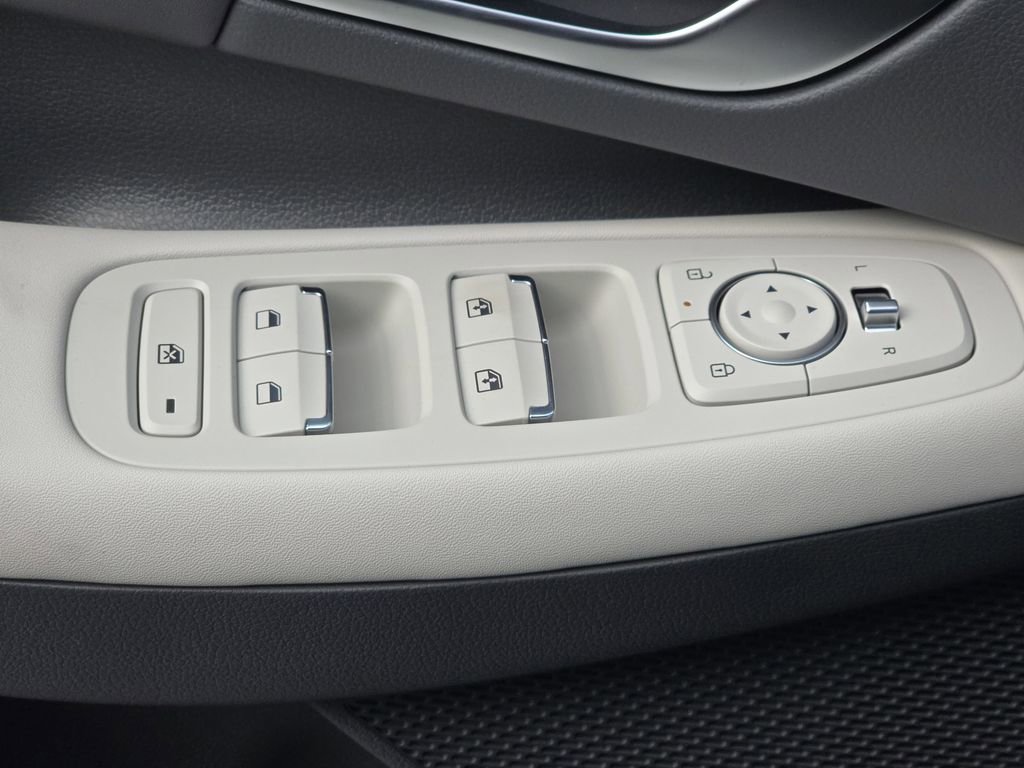 New 2026 Hyundai Sonata SEL image 25