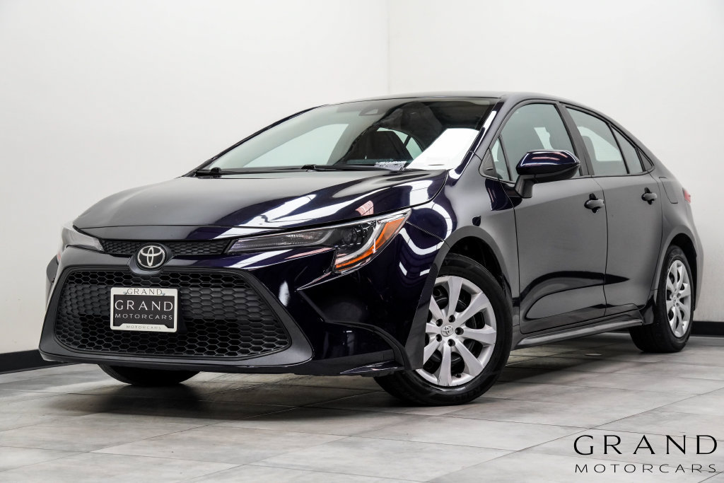 Used 2022 Toyota Corolla LE FWD image 1